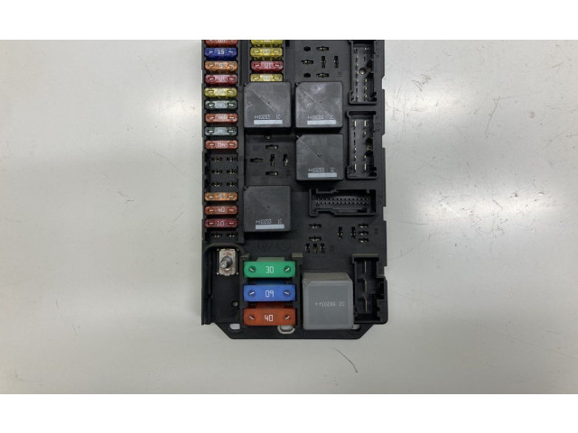 Блок предохранителей AW9314A073BC, AW93-14A073-BC Jaguar XJ X351