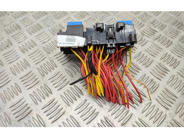 Блок предохранителей 240108082R, K240108082R   Renault Express    