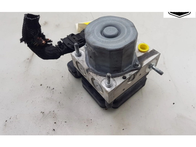 Jednotka ABS A0004313900, A0004313900 Mercedes-Benz GLA W156 2016