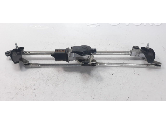 Моторчик дворников 116BAZ00021N Mahindra KUV100