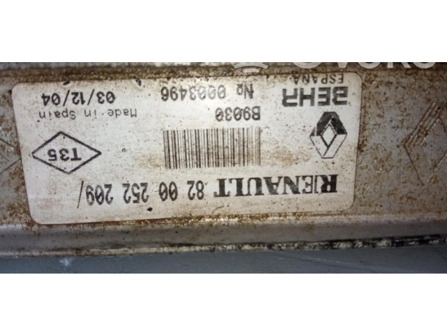 Интеркулер 8200252209 Renault Clio II