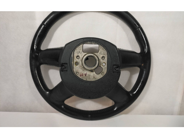 Volant Audi Q7 4L 2006 61680010A  