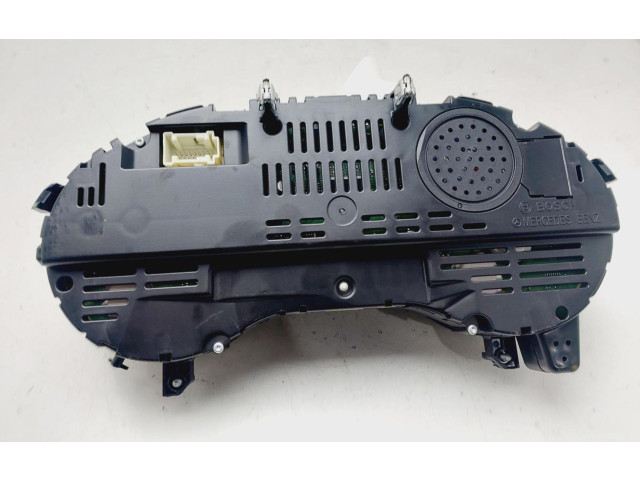 Přístrojová deska Mercedes-Benz GLA W156 2019 A1569004704