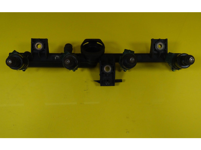 Топливная рампа 7700868573D, 875368   Renault Clio II  