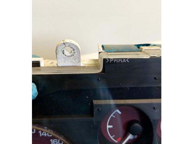 Přístrojová deska Mitsubishi Pajero 2001 769313790, MR402530