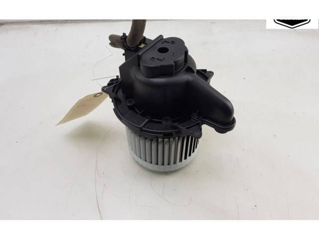 Вентилятор печки    272100975R, 272100975R   Dacia Sandero