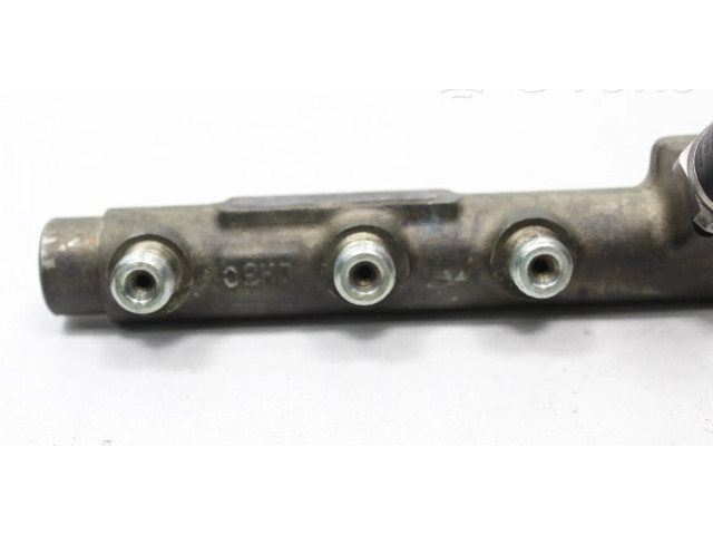 Vstřikovací lišta 445214016   Fiat Punto (188)  pro naftový motor 2.0 188A7000 