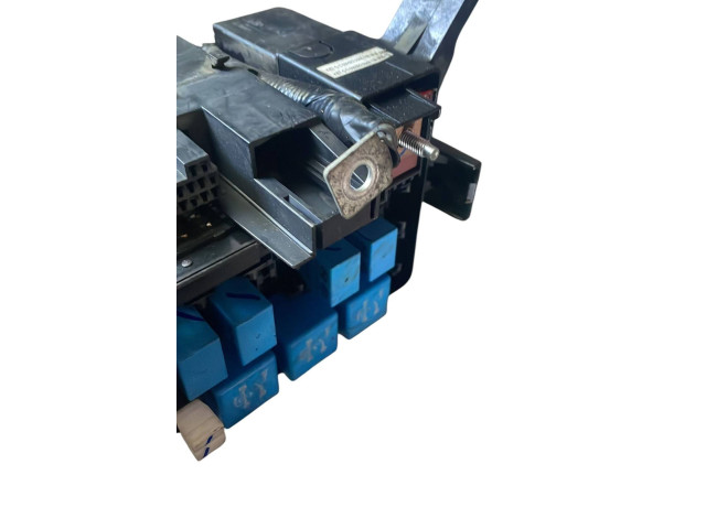 Блок предохранителей 080922 KIA Ceed