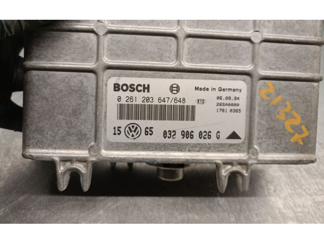 Řídící jednotka 032906026G, 0261203647BOSCH Volkswagen Vento 1996