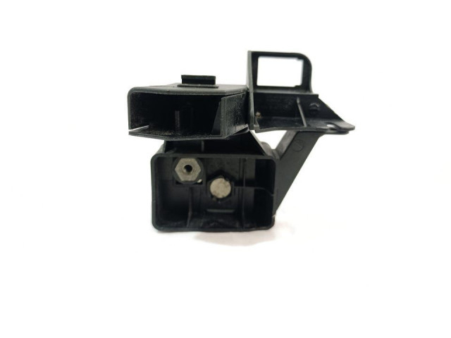 Блок предохранителей 61138385157 BMW X3 E83