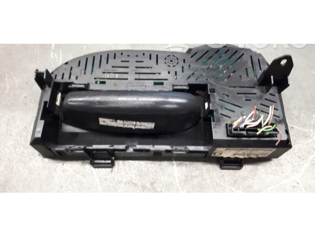 Панель приборов 8200725326   Renault Twingo II       