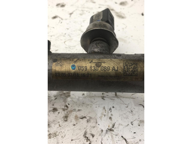 Топливная рампа    Audi A5 8T 8F  