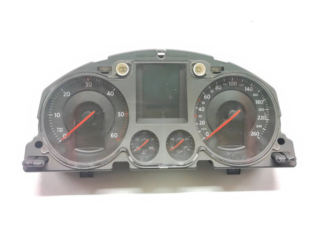 Přístrojová deska Volkswagen Passat Alltrack 2008 3C0920871E