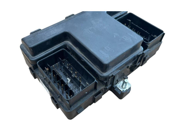 Блок предохранителей K2GT14D068EA, 13272819   Ford S-MAX    