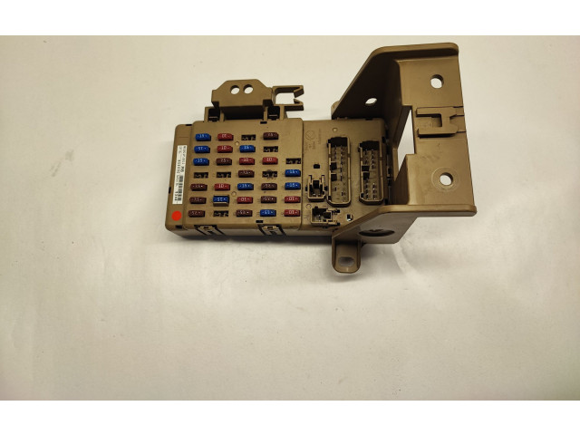   Pojistková skříňka 82201FJ211   Subaru XV 2016