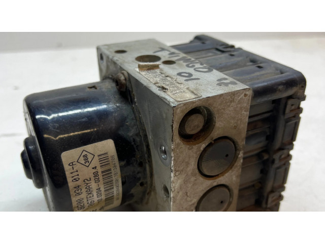 Jednotka ABS 10094814013, 8200034011A   Renault Twingo I 2002