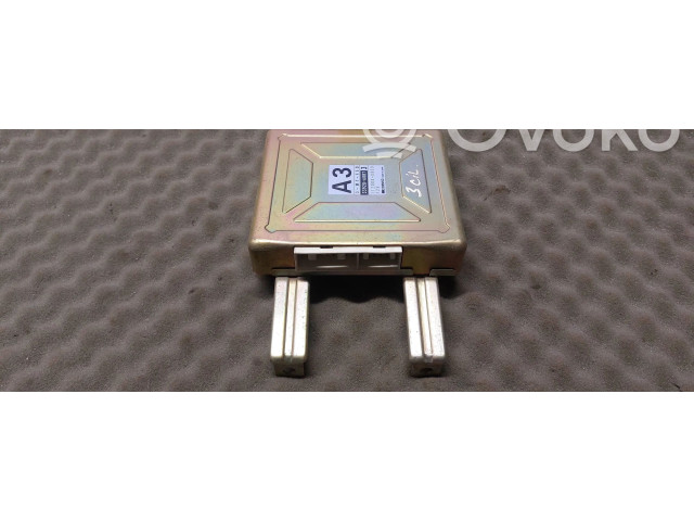 Řídící jednotka 3392060B7, 1120000850 Suzuki Swift 1990