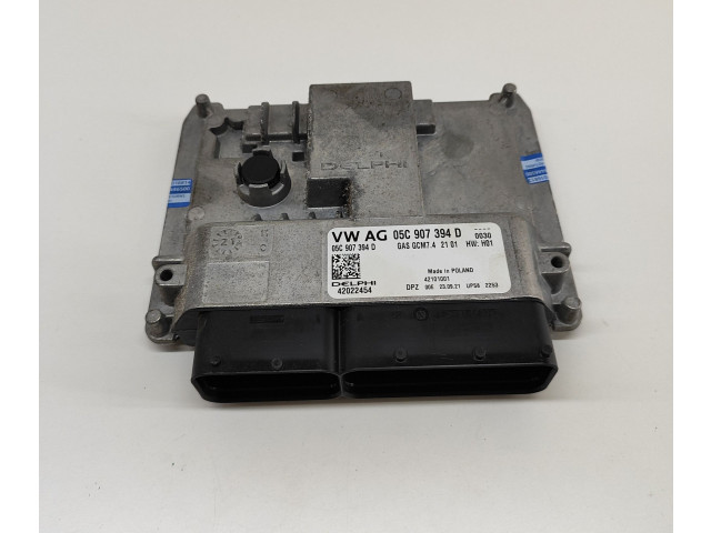 Блок управления двигателя 05C907394D, 42022454 Audi Q2 -