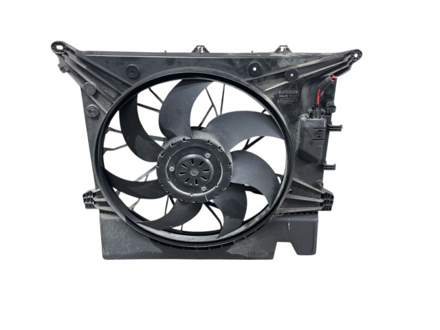 Электрический вентилятор радиаторов 30612864    Volvo XC90