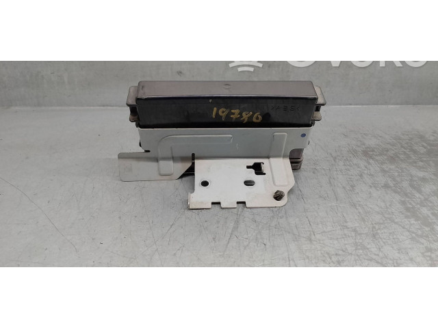 Блок управления 88281SC200   Subaru Forester SH