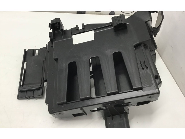 Блок предохранителей  8632555   BMW X3 G01    