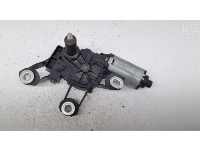 Моторчик заднего дворника 2S61A17K441AC    Ford Fiesta