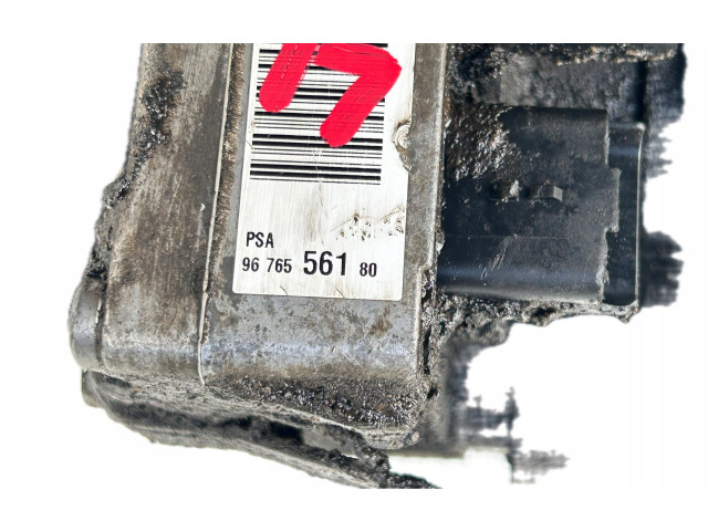 Насос усилителя руля Citroen DS5 2011 - 2018 года 9676556180