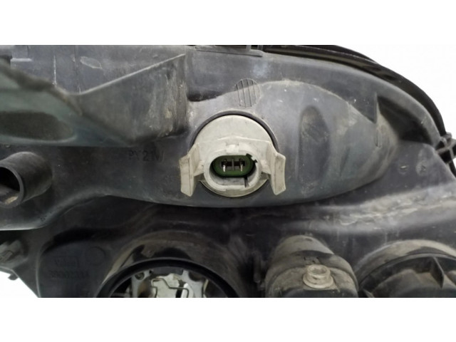 Передняя фара