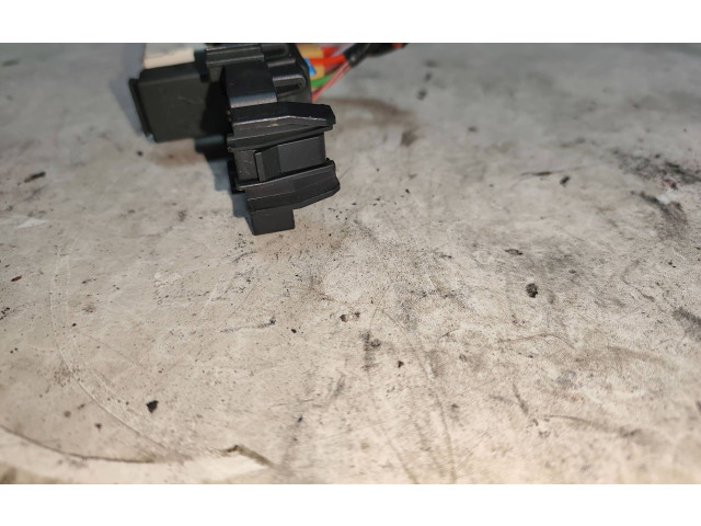 Блок предохранителей  4F1937503A   Audi A6 S6 C6 4F    