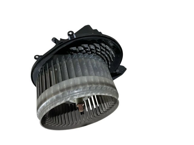 Вентилятор печки       Volvo XC90