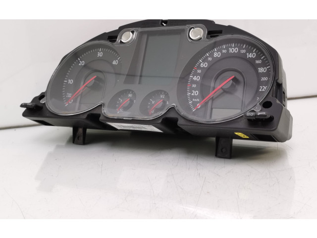 Přístrojová deska Volkswagen PASSAT B6 2008 3C0920871K, A2C53194181