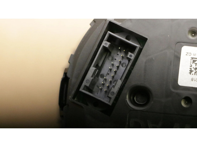 Панель приборов 5E0920752E, 5E0920752E   Skoda Octavia Mk3 (5E)       