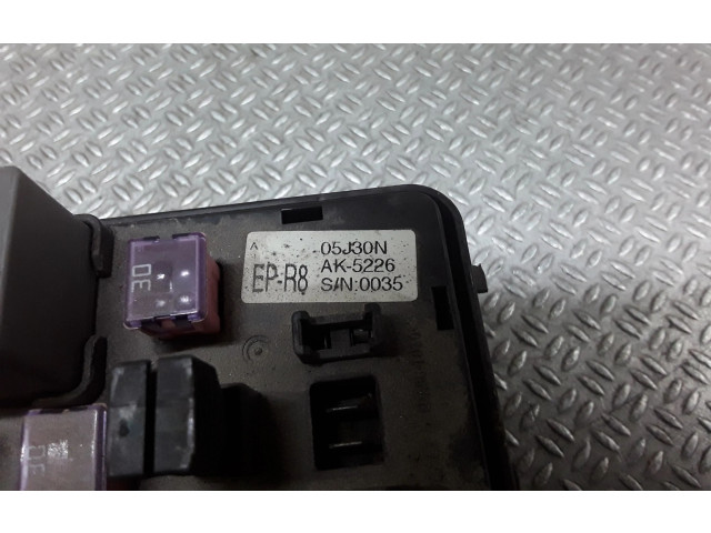 Pojistková skříňka 05J30N SsangYong Kyron 2006