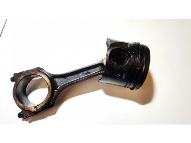 Píst H268X Ford Mondeo Mk III pro naftový motor 2.0