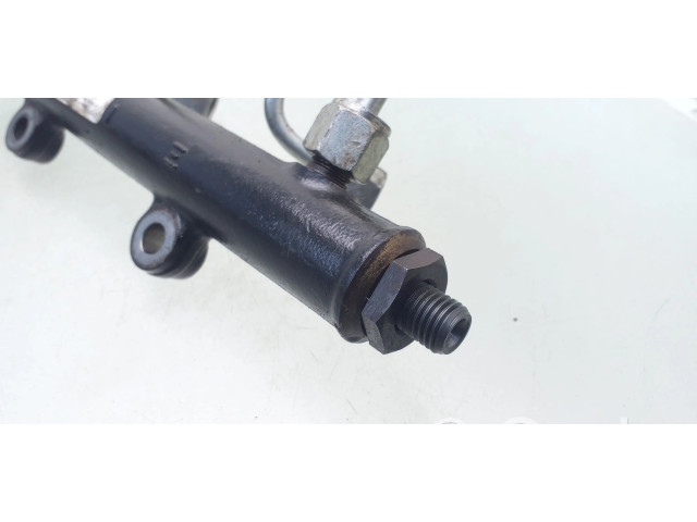 Топливная рампа 4R8Q9D280AC Jaguar S-Type 2.7