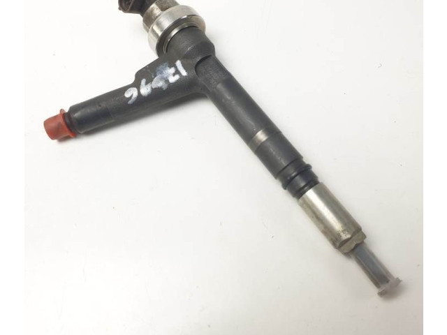 Vstřikovač 8973138616   Opel Combo C    Z17DTH 