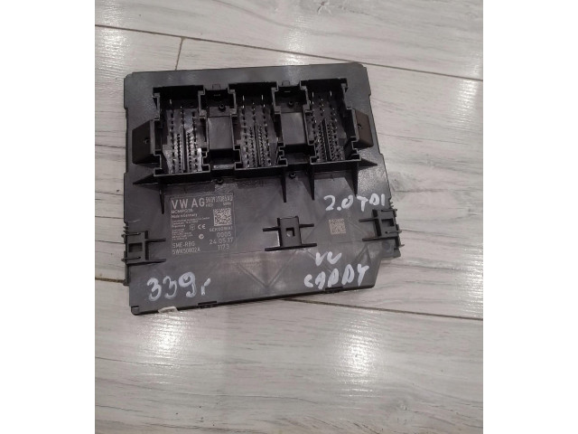 Блок комфорта 5K0937085AD Volkswagen Caddy