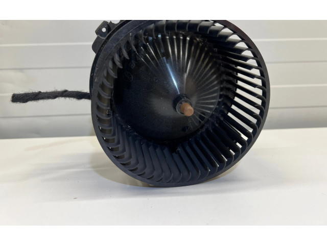 Вентилятор печки 4M2820021 Audi A4 Allroad B9