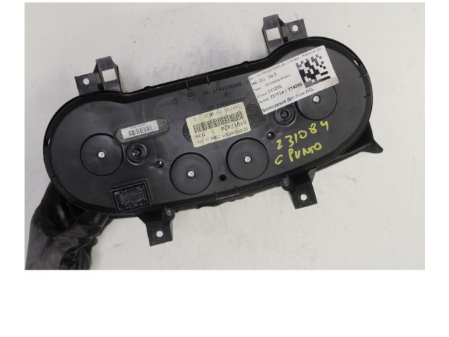 Панель приборов 51917424 Fiat Grande Punto
