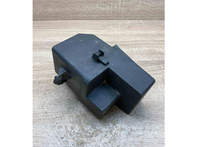 Блок предохранителей 1J0941389B Audi A3 S3 8L