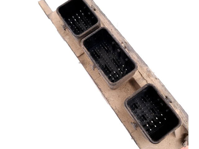 Комплект блоков управления 8200334540, 8200412768   Renault Clio II