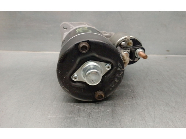 Zpětné zrcátko Nissan Vanette 2001 233007C600