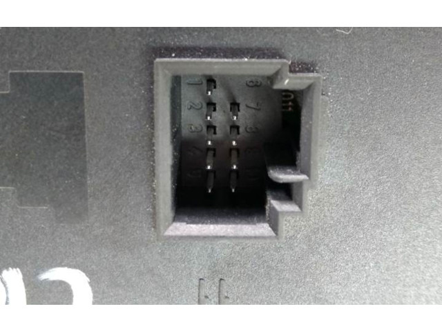 Подушка безопасности водителя 2038201585, 351321 Ford Focus