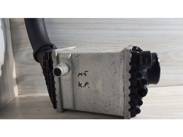 Интеркулер  22828110, 7852407   BMW M5 F90 4.4