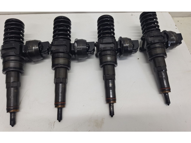 Комплект форсунок 0414720313, 038130073    Volkswagen Touran I  Bls 