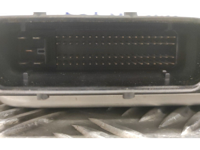 Блок управления двигателя 0281013179, 045906019CE Skoda Fabia Mk2 (5J)