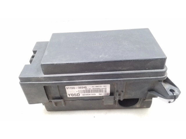 Блок предохранителей 911603E040   KIA Sorento    