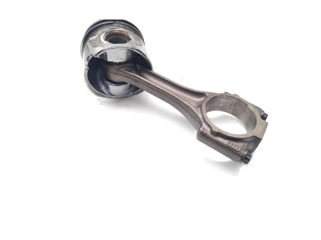 Píst AVB Volkswagen PASSAT B5.5 AVB