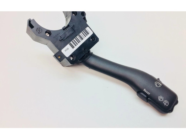 Ручка стеклоочистителей 4B0953503H   Volkswagen Bora