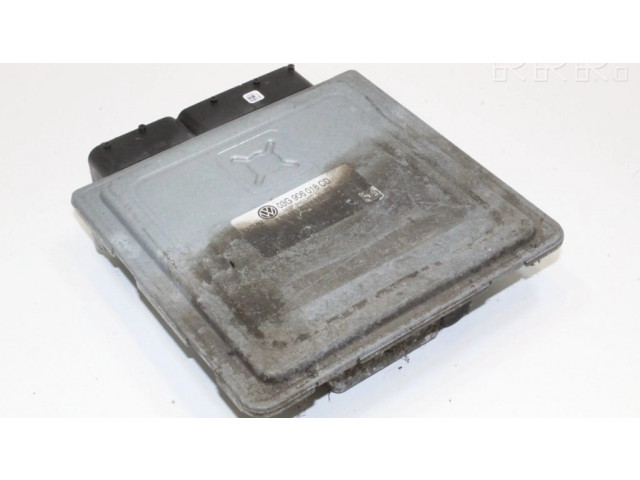 Řídící jednotka 03G906018CD Volkswagen PASSAT B6 2007